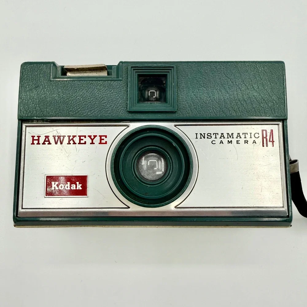 Kodak Hawkeye Instamatic R4 Vintage 126 Film Camera Green Cream with Strap